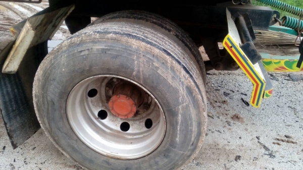 3เพลาดั้ม7เมตร 3เพลาดั้ม7เมตร