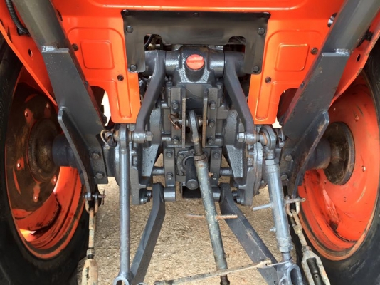 ขายรถไถ Kubota L3608(4WD) พร้อมใบมีดและผานพรวนช้าง รถพร้อมใช้งาน