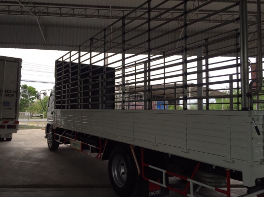 FTR 33  ปี48  ยาว 7.20 เมตร  200 แรง  ราคา  930,000 บาท