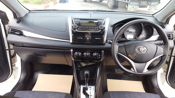 ขายรถเก๋ง โตโยต้า วีออส ปี 2013 เครื่อง 1500 แอร์แบร็ค 2 ใบ มีเอบีเอส กระจกไฟฟ้า พาวเวอร์ รถ 2 ปี วิ่งมาแค่ 33000 กิโลเมตร เองครับ