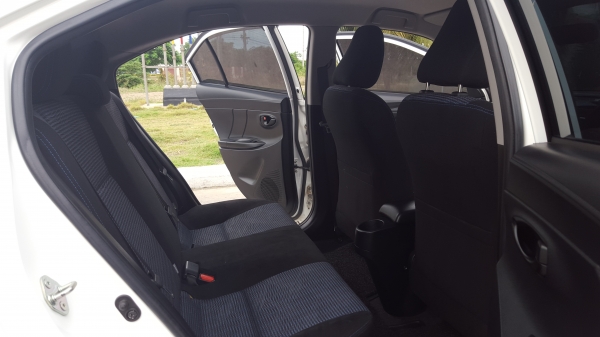 ขายรถเก๋ง โตโยต้า วีออส ปี 2013 เครื่อง 1500 แอร์แบร็ค 2 ใบ มีเอบีเอส กระจกไฟฟ้า พาวเวอร์ รถ 2 ปี วิ่งมาแค่ 33000 กิโลเมตร เองครับ