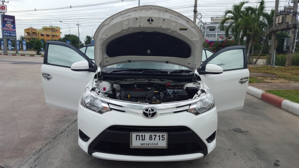 ขายรถเก๋ง โตโยต้า วีออส ปี 2013 เครื่อง 1500 แอร์แบร็ค 2 ใบ มีเอบีเอส กระจกไฟฟ้า พาวเวอร์ รถ 2 ปี วิ่งมาแค่ 33000 กิโลเมตร เองครับ