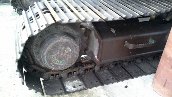 ขายรถแบคโฮ    KOMATSU  PC  138 US-2EO    เก่านอกรถพร้อมใช้งาน ปั้นนิ้ว คอลโทรสั้น ปั้นแรง  เครื่องดี เองแน่น แทรกสวยเต็ม มีไปพ์ปิ้ง  มีเอกสารแจ้งจำหนว่ยพร้อมราคาไม่แพงค่ะ