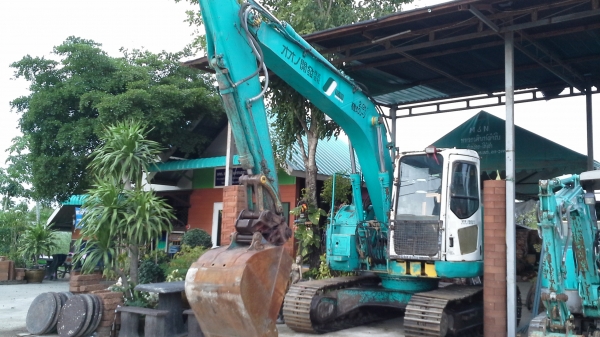 ขายรถแบคโฮ    KOMATSU  PC  138 US-2EO    เก่านอกรถพร้อมใช้งาน ปั้นนิ้ว คอลโทรสั้น ปั้นแรง  เครื่องดี เองแน่น แทรกสวยเต็ม มีไปพ์ปิ้ง  มีเอกสารแจ้งจำหนว่ยพร้อมราคาไม่แพงค่ะ
