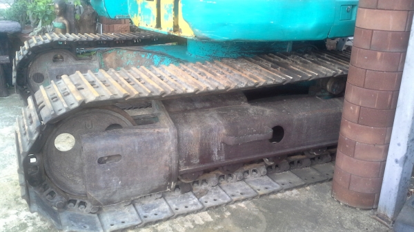 ขายรถแบคโฮ    KOMATSU  PC  138 US-2EO    เก่านอกรถพร้อมใช้งาน ปั้นนิ้ว คอลโทรสั้น ปั้นแรง  เครื่องดี เองแน่น แทรกสวยเต็ม มีไปพ์ปิ้ง  มีเอกสารแจ้งจำหนว่ยพร้อมราคาไม่แพงค่ะ