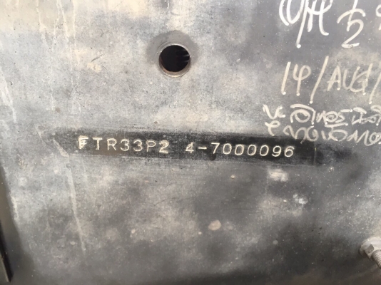 FTR  33P  200  แรงมีลีฟต์ติดท้าย  ไมล์ 121352 กม.  ราคา 840,000  บาท