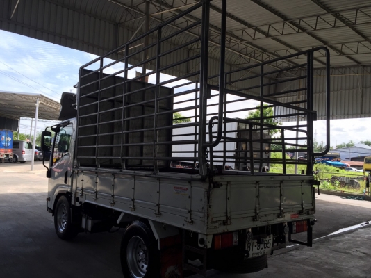 NLR  130 แรง   4 ล้อ ( รถห้างแท้ )  จัดแนนช์ได้  ราคา  570,000  บาท