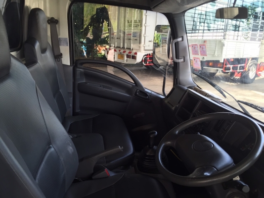 NLR  130 แรง   4 ล้อ ( รถห้างแท้ )  จัดแนนช์ได้  ราคา  570,000  บาท