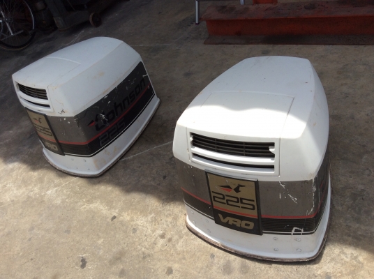 เครื่องวางท้าย Johnson V6 เครื่อง 225 แรง สภาพเดิมๆจากประเทศญี่ปุ่น นำเข้าจากประเทศญี่ปุ่น