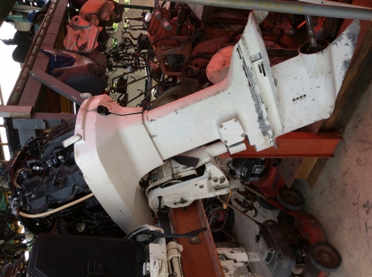 เครื่องวางท้าย Johnson V6 เครื่อง 225 แรง สภาพเดิมๆจากประเทศญี่ปุ่น นำเข้าจากประเทศญี่ปุ่น