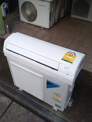 **** ขายแอร์ DAIKIN 12500 BTU สภาพสวย **** **** ขายแอร์ DAIKIN 12500 BTU สภาพสวย ****
