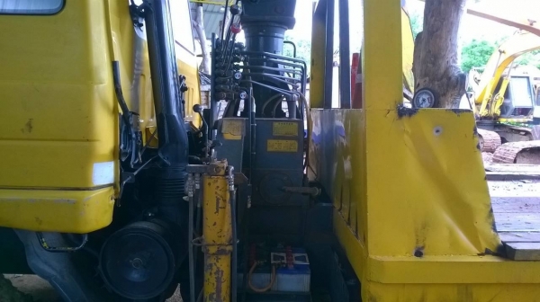 ขายเทนเลอร์ 10 ล้อ เพลาเดียว NISSAN UD ติดเครน TADANO 3 ตัน เครื่อง PD6 185 แรงม้า คัสซีสวยจัด สโลว์กลาง เบรคทิฟฟี่ พาวเวอร์ แอร์เย็น ทะเบียนพร้อมโอนครับ