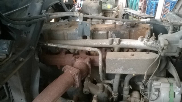 ขายเทนเลอร์ 10 ล้อ เพลาเดียว NISSAN UD ติดเครน TADANO 3 ตัน เครื่อง PD6 185 แรงม้า คัสซีสวยจัด สโลว์กลาง เบรคทิฟฟี่ พาวเวอร์ แอร์เย็น ทะเบียนพร้อมโอนครับ