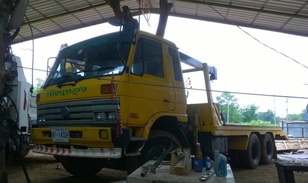 ขายเทนเลอร์ 10 ล้อ เพลาเดียว NISSAN UD ติดเครน TADANO 3 ตัน เครื่อง PD6 185 แรงม้า คัสซีสวยจัด สโลว์กลาง เบรคทิฟฟี่ พาวเวอร์ แอร์เย็น ทะเบียนพร้อมโอนครับ