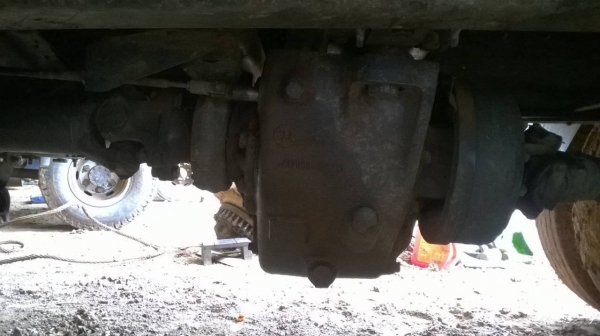 ขายเทนเลอร์ 10 ล้อ เพลาเดียว NISSAN UD ติดเครน TADANO 3 ตัน เครื่อง PD6 185 แรงม้า คัสซีสวยจัด สโลว์กลาง เบรคทิฟฟี่ พาวเวอร์ แอร์เย็น ทะเบียนพร้อมโอนครับ