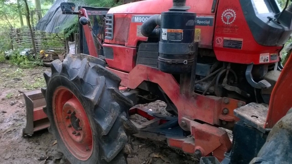 ขายรถไถ KUBOTA M9000 ปี 51 เอกสารเล่มทะเบียนครบ ยางหน้าใหม่ อุปกรณ์มีผานดันหน้า ผาน 6 และผาน 4 ราคาคุยกันได้ครับ ขายรถไถ KUBOTA M9000 ปี 51 เอกสารเล่มทะเบียนครบ ยางหน้าใหม่ อุปกรณ์มีผานดันหน้า ผาน 6 และผาน 4 ราคาคุยกันได้ครับ