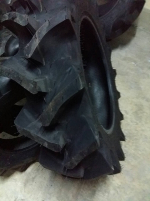 ยางรถไถใหม่ขอบ 6.00-14