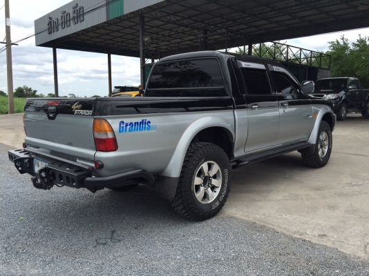 ขาย MITSUBISHI GRANDIS 4WD ปี2002 ขาย MITSUBISHI GRANDIS 4WD ปี2002