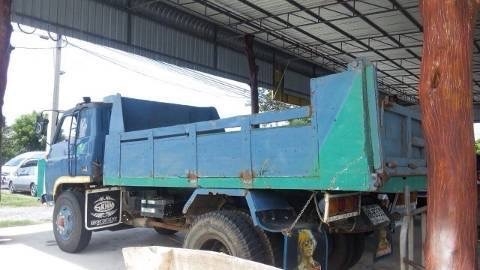 ขาย 6 ล้อดั้ม คัสซีหัวยาว วางหัว JCM ลงเล่มแล้ว เครื่อง 6BD1 160 แรงม้า เกียร์ร็อค เฟืองท้าย FUSO พาวเวอร์  ทะเบียนพร้อมโอนครับ