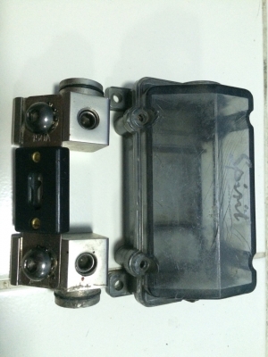 ฟิวส์ 150A spirit กล่องไม่ค่อยดี ขายตามสภาพ มือ2