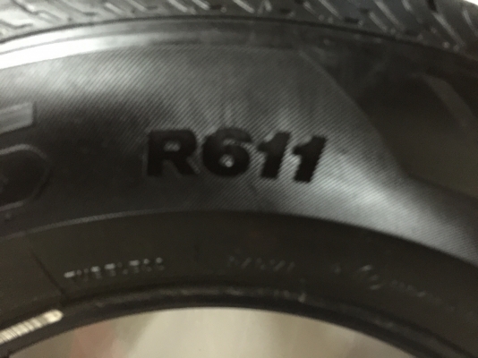 ขายยาง Bridgestone Duravis R611 195R15 ปี13 สภาพสวยๆ