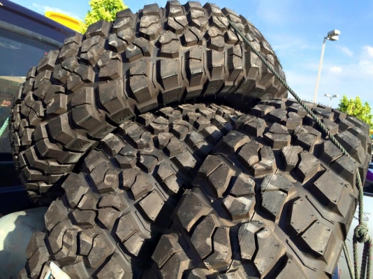 BF Goodrich Mud-Terrain KM2 265 70 r17 ยางใหม่เส้นละ 7000บาท
