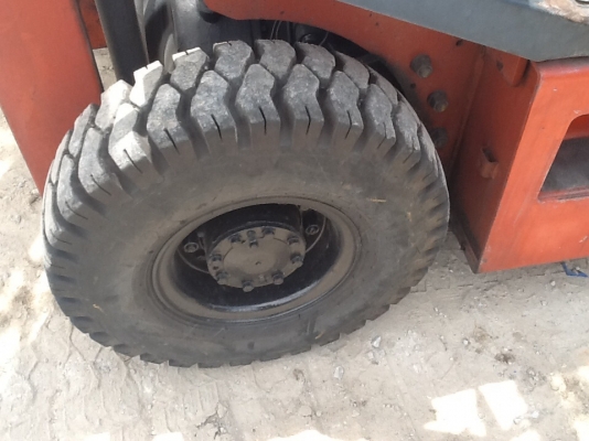 รถยกนิสสัน1.5ตันสภาพดีมากๆ งายาว เครื่องเกียร์ไฮดรอลิคแรงดีครับ