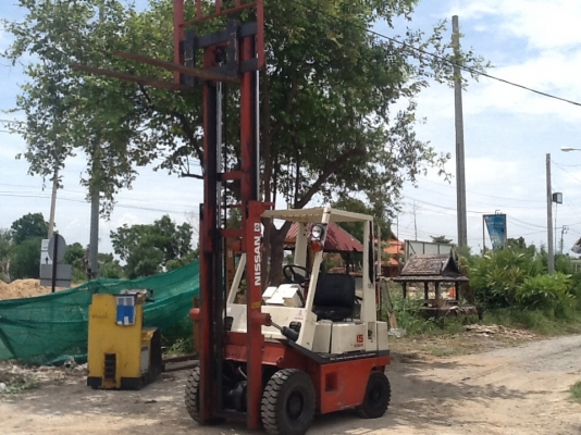 รถยกนิสสัน1.5ตันสภาพดีมากๆ งายาว เครื่องเกียร์ไฮดรอลิคแรงดีครับ