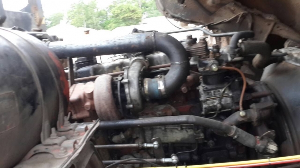 ขายด่วนHINOหัวลากพร้อมหางสามเพลาดั้มสภาพดีราคาไม่แพงโทร0856842587