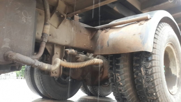 ขายด่วนHINOหัวลากพร้อมหางสามเพลาดั้มสภาพดีราคาไม่แพงโทร0856842587