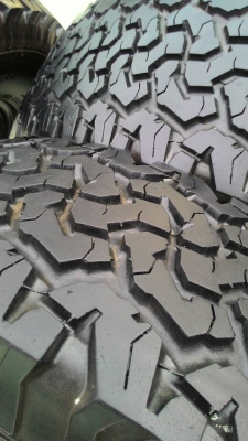 ขาย ยาง BF All 265/75 R 16 สวยๆ ขาย ยาง BF All 265/75 R 16 สวยๆ