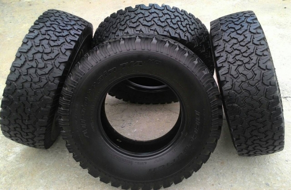 ขาย ยาง BF All 265/75 R 16 สวยๆ ขาย ยาง BF All 265/75 R 16 สวยๆ
