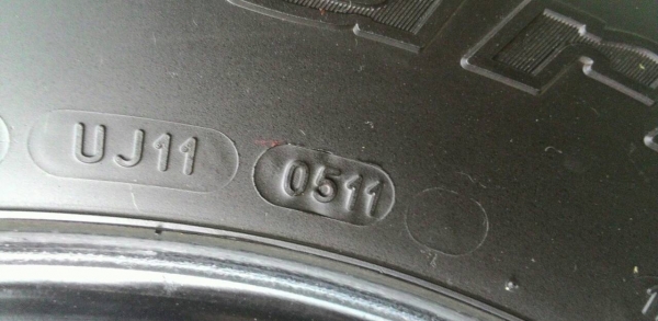 ขาย ยาง BF All 265/75 R 16 สวยๆ ขาย ยาง BF All 265/75 R 16 สวยๆ