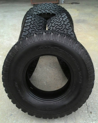 ขาย ยาง BF All 265/75 R 16 สวยๆ