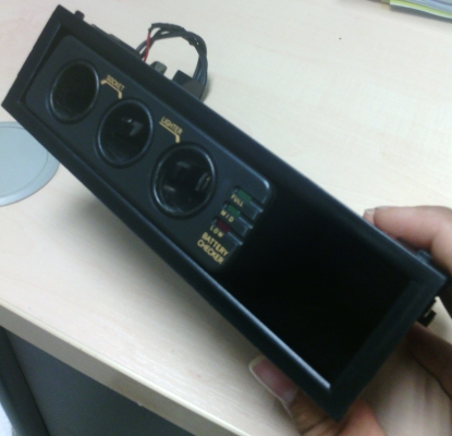 กล่อง 1ดิน พร้อม Socket จุดบุหรี่ในรถ 3 ช่อง มีไฟโชว์สถานะการทำงาน ของเก่า Japan สภาพดี ใช้งานปกติ กล่อง 1ดิน พร้อม Socket จุดบุหรี่ในรถ 3 ช่อง มีไฟโชว์สถานะการทำงาน ของเก่า Japan สภาพดี ใช้งานปกติ