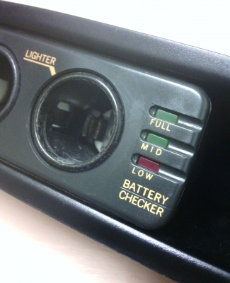 กล่อง 1ดิน พร้อม Socket จุดบุหรี่ในรถ 3 ช่อง มีไฟโชว์สถานะการทำงาน ของเก่า Japan สภาพดี ใช้งานปกติ กล่อง 1ดิน พร้อม Socket จุดบุหรี่ในรถ 3 ช่อง มีไฟโชว์สถานะการทำงาน ของเก่า Japan สภาพดี ใช้งานปกติ