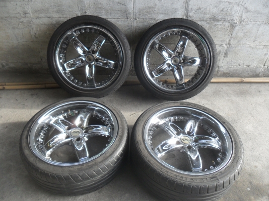 ล้อแม็ก 18นิ้ว 5รู114 พร้อมยาง สวยๆ 4 ล้อ ราคา 8800 บาท