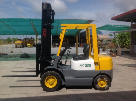 ขายรถฟอร์คลิฟต์TCMรุ่นFD25z5นำเข้าญี่ปุ่นไม่เคยใช้งานในไทย