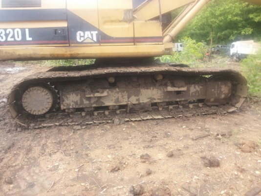 รถแบคโฮ CAT 320 V1ใช้งานดี มีทะเบียน