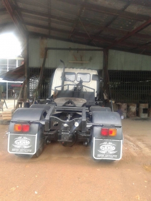 Hino FM3M/ หัวลากมือสอง/ สวยจังวิ่งน้อย ยางดี คัสซีเหลี่ยม พร้อมหางพื้น 12 เมตร ยางเรเดียร