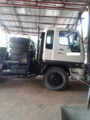 Hino FM3M/ หัวลากมือสอง/ สวยจังวิ่งน้อย ยางดี คัสซีเหลี่ยม พร้อมหางพื้น 12 เมตร ยางเรเดียร