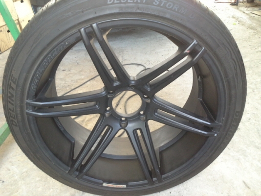 แม๊กซ์ติดยางขอบ 22"