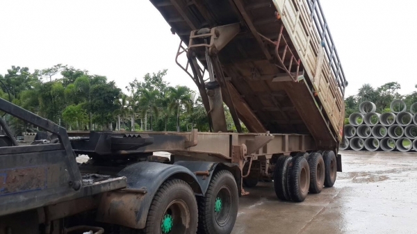 ขายด่วนHINOหัวลากพร้อมหางสามเพลาดั้มราคาไม่แพงโทร0856842587