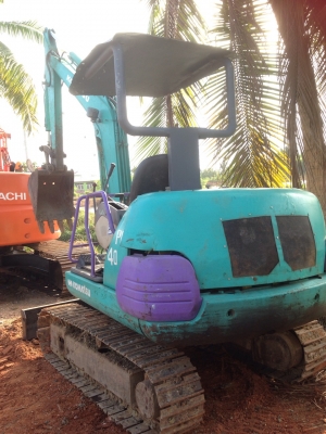 ฝากขายค่ะ รถขุดเล็กเก่าในแต่สภาพดีมาก Komatsu PC30-7 แทรคเหล็ก สภาพพร้อมใช้งานค่ะ