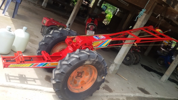 ขาย 9500บาท โครงรถพร้อมล้ออย่างครับโทร0813655997