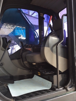 KOBELCO SK200-8 YN11 8,XXX ชั่วโมง เล่มทะเบียนครบ รถสวย ใช้งานดีมาก