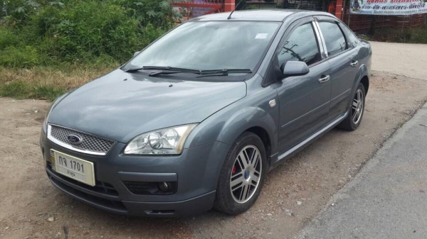 ขาย Ford Focus ปี 49 สีเทาสวยๆ เกียร์ออโต้ ราคา 185,000 บาท +++++++ ขาย Ford Focus ปี 49 สีเทาสวยๆ เกียร์ออโต้ ราคา 185,000 บาท +++++++