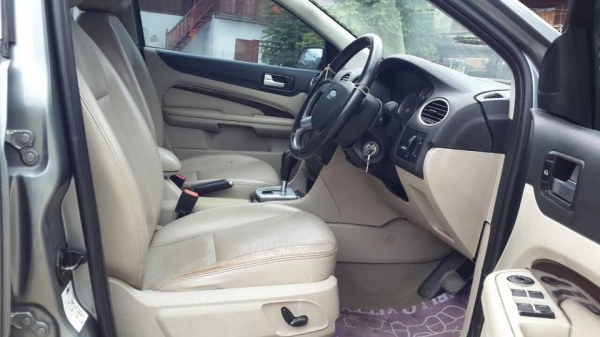 ขาย Ford Focus ปี 49 สีเทาสวยๆ เกียร์ออโต้ ราคา 185,000 บาท +++++++ ขาย Ford Focus ปี 49 สีเทาสวยๆ เกียร์ออโต้ ราคา 185,000 บาท +++++++