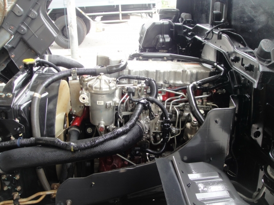 HINO FC9J series 500 เครื่องยนต์ 150 แรง กะบะเหล็กต่อใหม่ ยาว 5.60 เมตร ยางสวย