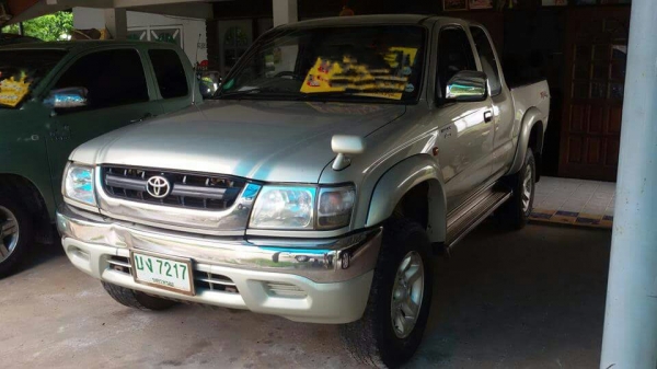 TOYOTA TIGER 2.5D4D โฟวีลแท้ปี45 หน้าเดินท้ายเดิม กะโปรงเดิม รถมือเดียวครับ